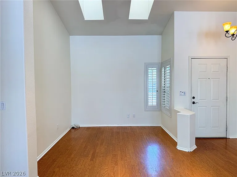 230 Misty Garden St — Photo 14