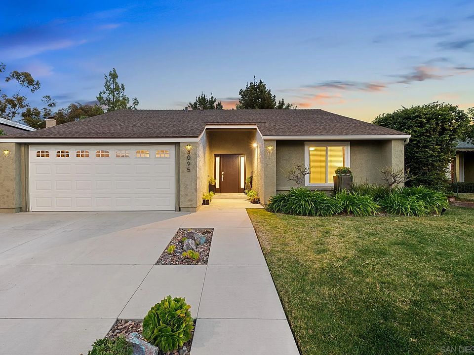 1st image of 8095 El Extenso Ct