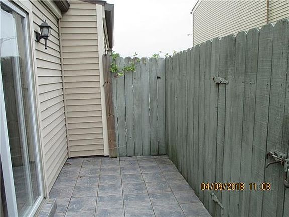 3rd image of 1020 Saint Julien Dr