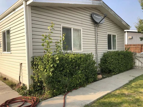 704 Elm St, Carlin, NV 89822