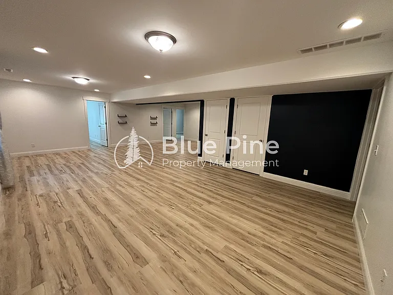 5506 Eaglewood Dr — Photo 29