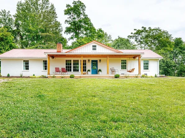 1493 Stonebrook Farms Rd, Bedford, VA 24523