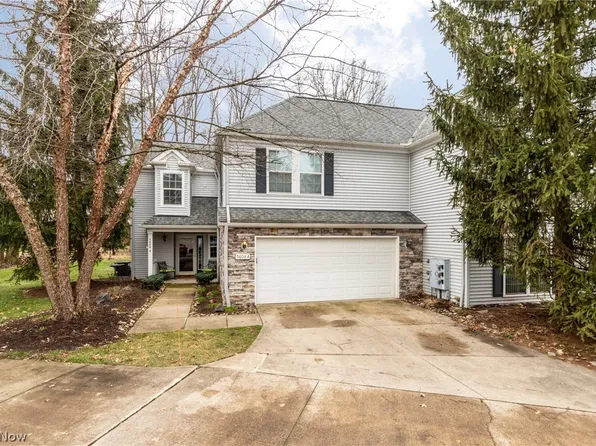5608 S Greenway Ct #A, Cleveland, OH 44143