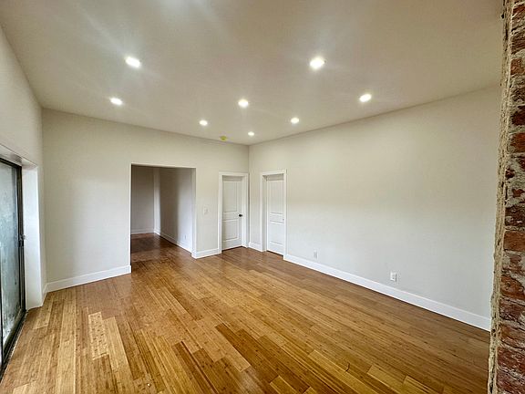 2nd image of 33 Pine St #2