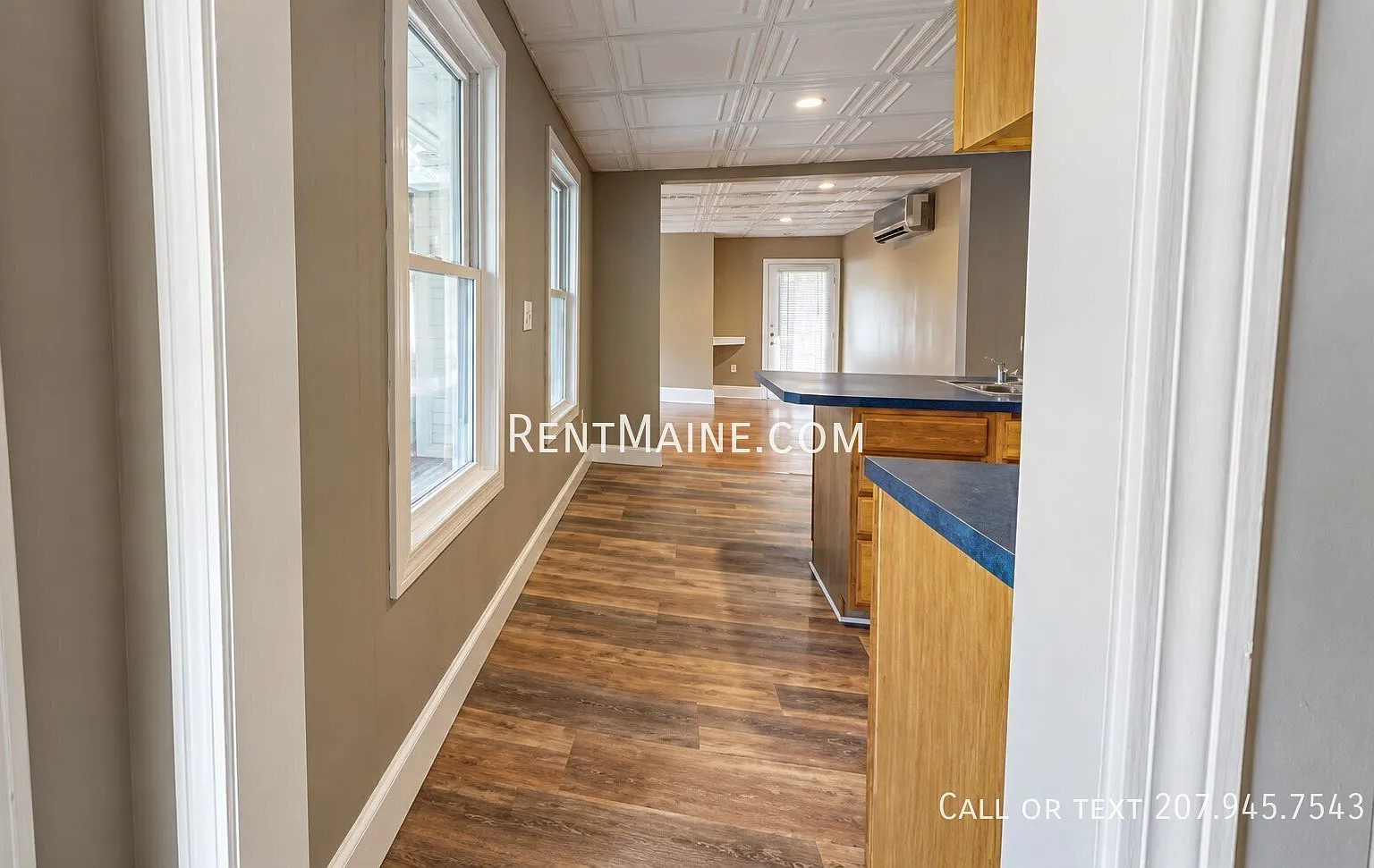 3 bed, 1.5 bath, 1800 sqft, $1,800 — Photo 4