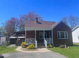 218 E Campbell Road, Rotterdam, NY 12303