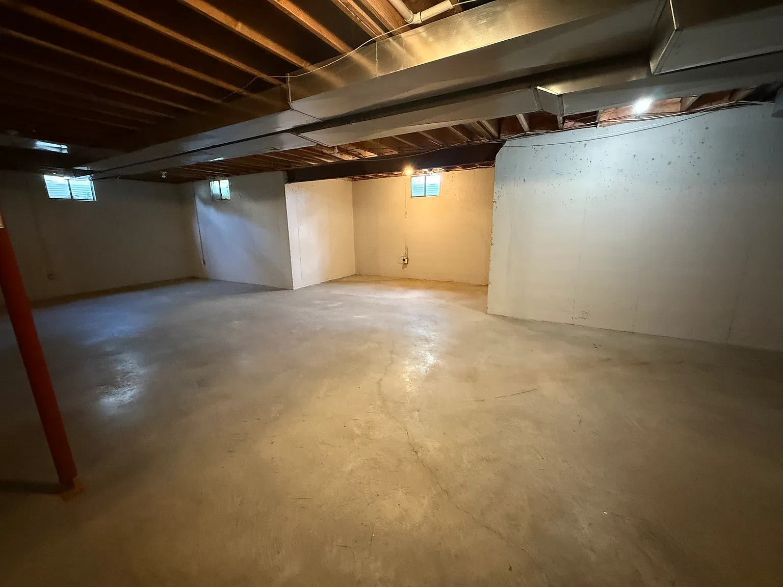 3 bed, 2200 sqft, $2,600 — Photo 4