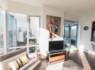 1067 Marinaside Cres #2706, Vancouver, BC V6Z 3A4