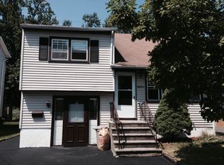 55 Norman Ave, Lake Hiawatha, NJ 07034