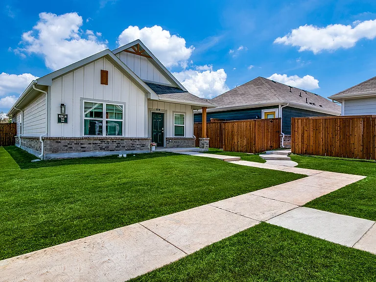 Cottages at Summer Creek — Photo 13