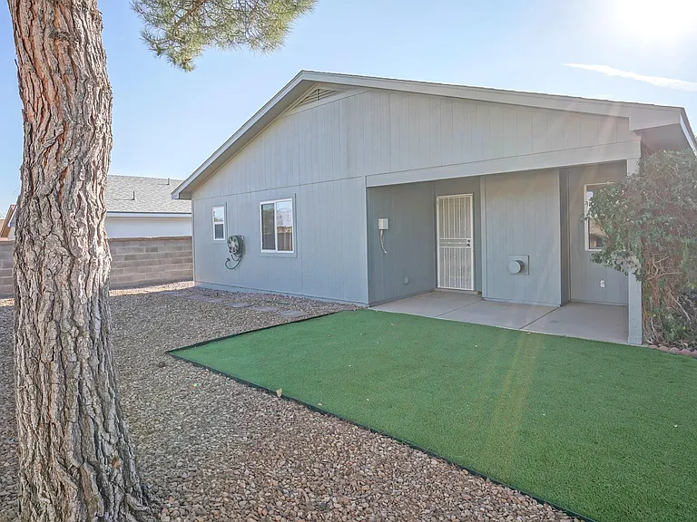 3146 Chama Meadows Dr NE — Photo 29
