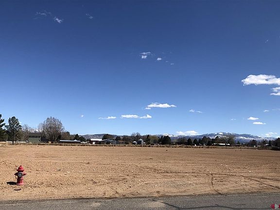 2nd image of 6260 Road