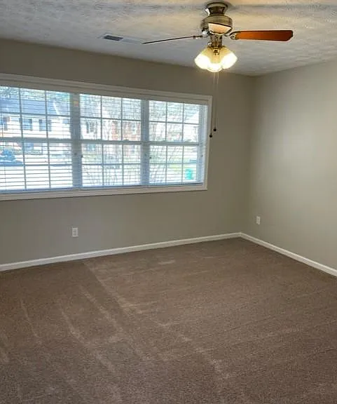 1541 Springleaf Ct SE — Photo 7