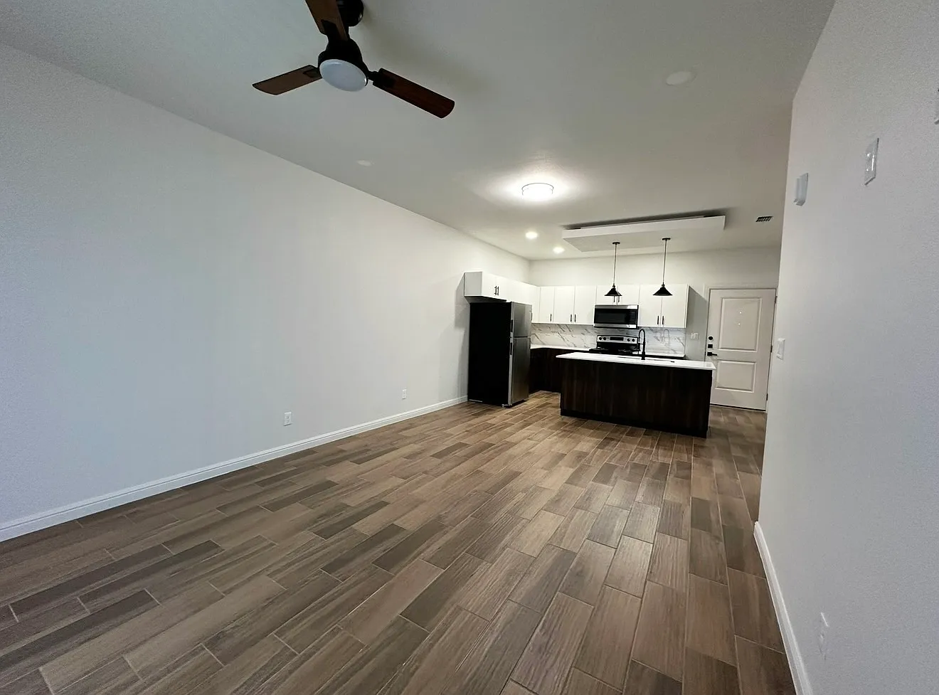 1 bed, 766 sqft, $1,115 — Photo 4