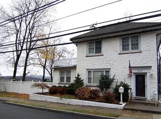 1418 Crompond Rd, Peekskill, NY 10566