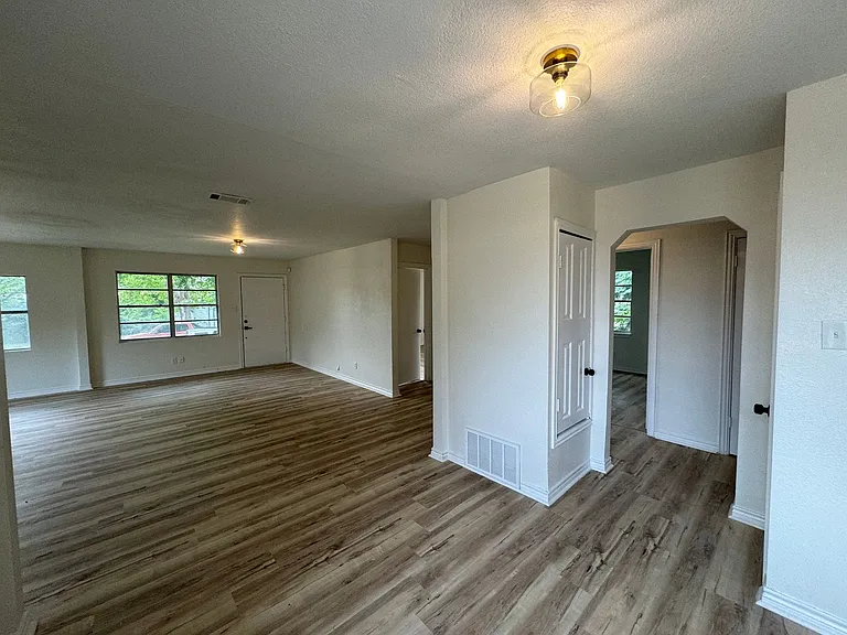 108 Easy St — Photo 10