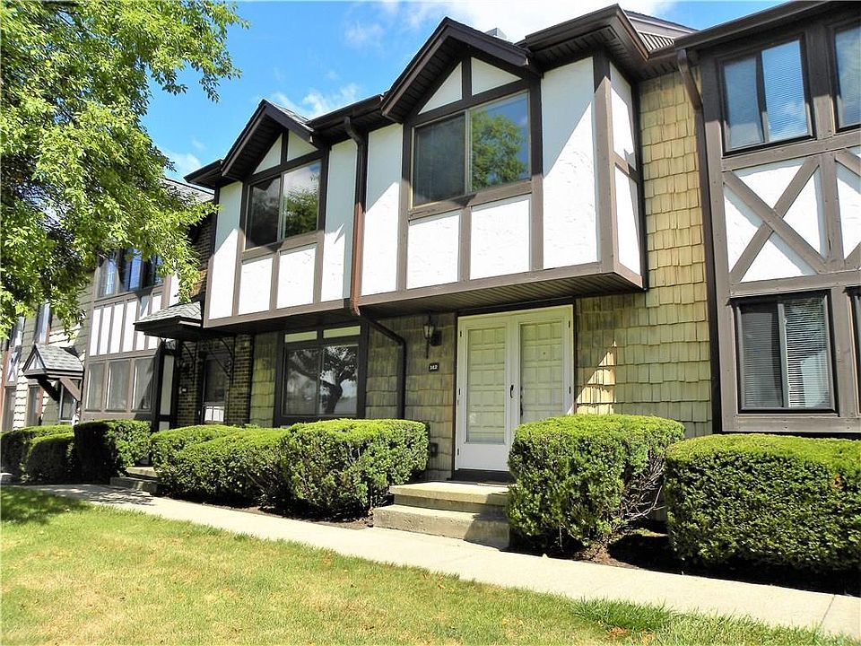 1st image of 142 Camberley Pl