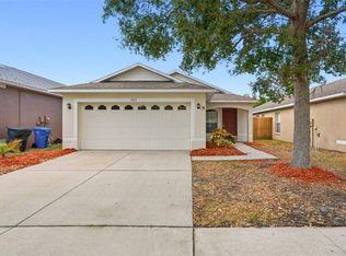 927 Windton Oak Dr, Ruskin, FL 33570