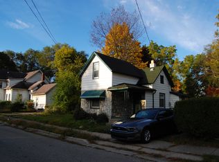 18 Oriley St, Pontiac, MI 48342