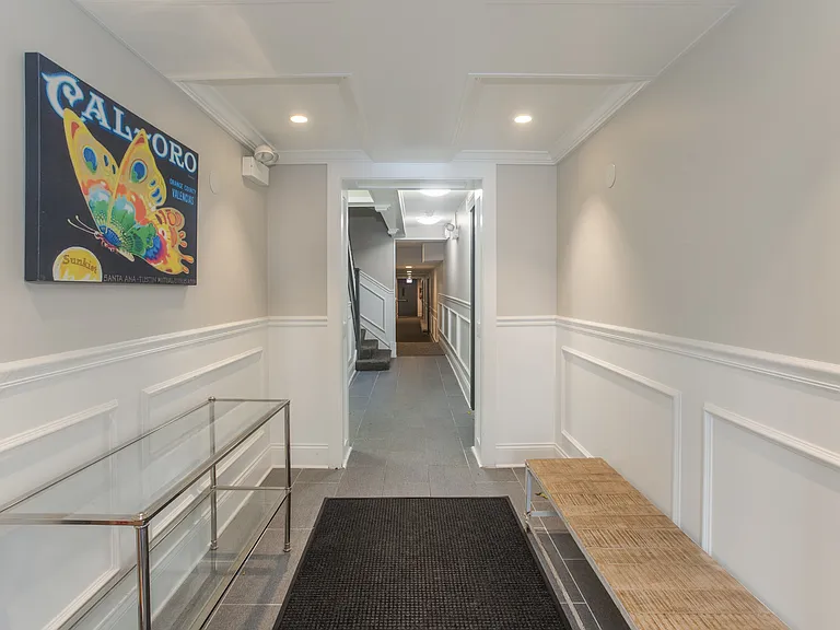 925 W. Dakin — Photo 19