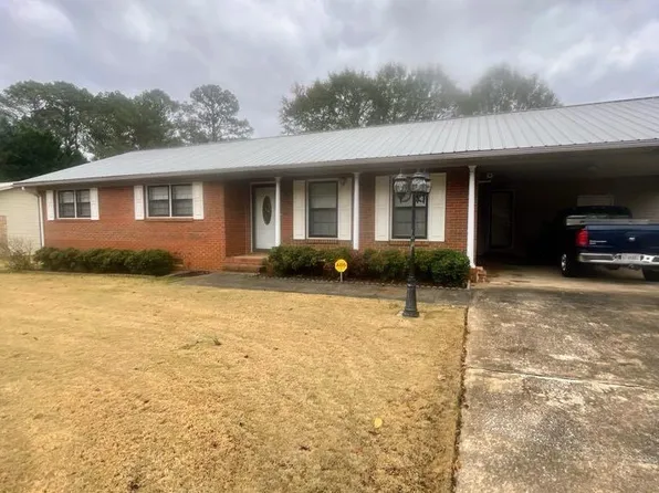 3912 Bramble Rd, Anniston, AL 36207