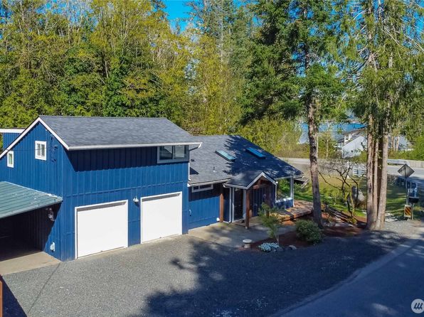 20 E Creekside Drive, Belfair, WA 98528