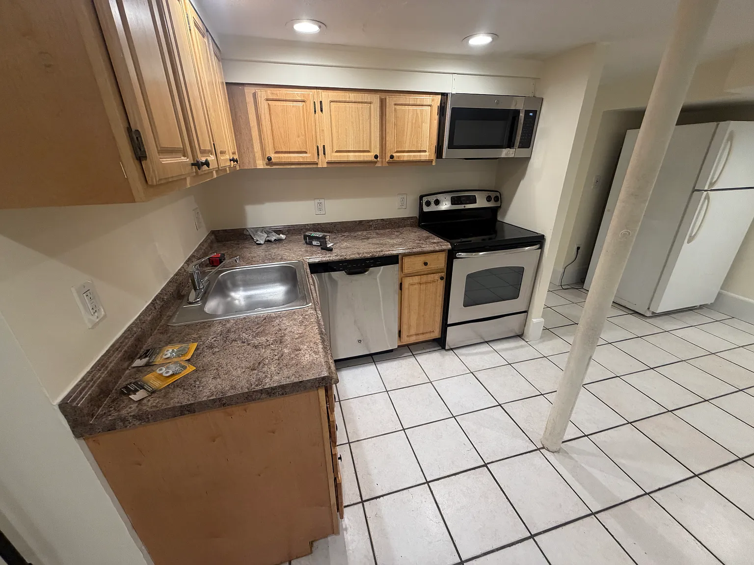 2 bed, $2,300 — Photo 4