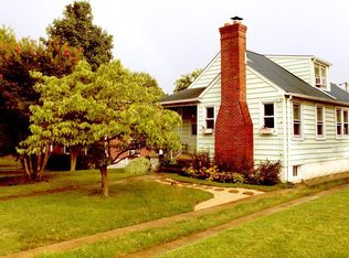 4305 Barrington Rd, Baltimore, MD 21229