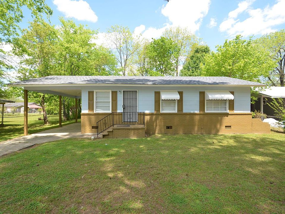 2nd image of 5712 Country Club Dr