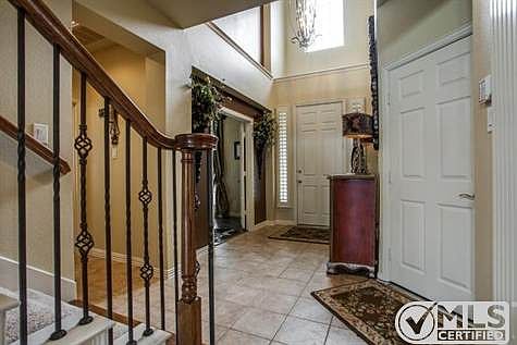 4th image of 1001 Smallwood Ave