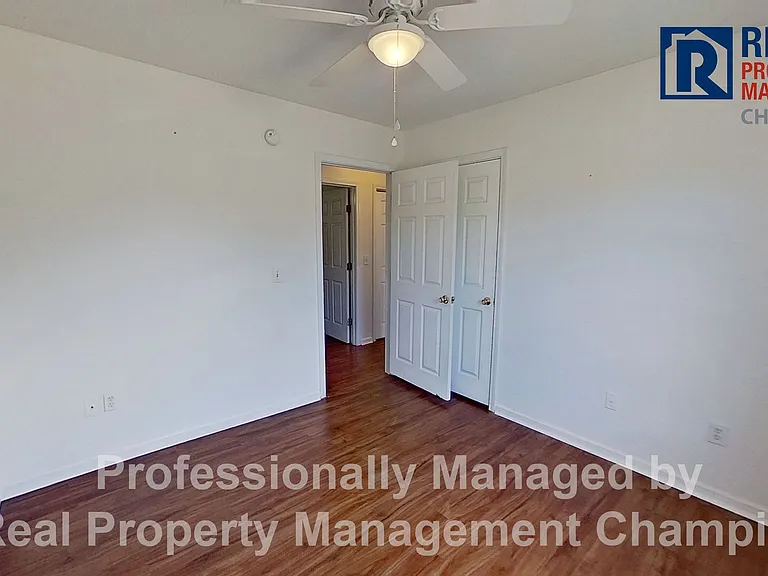 4252 Sunglow Dr — Photo 14