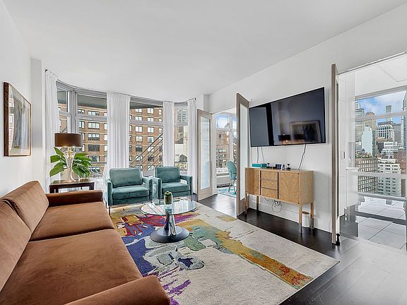 3rd image of 200 E 32nd St APT 19D