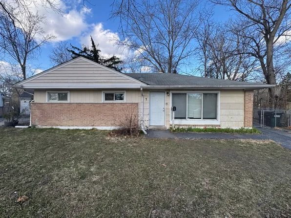7 Monee Ct, Park Forest, IL 60466