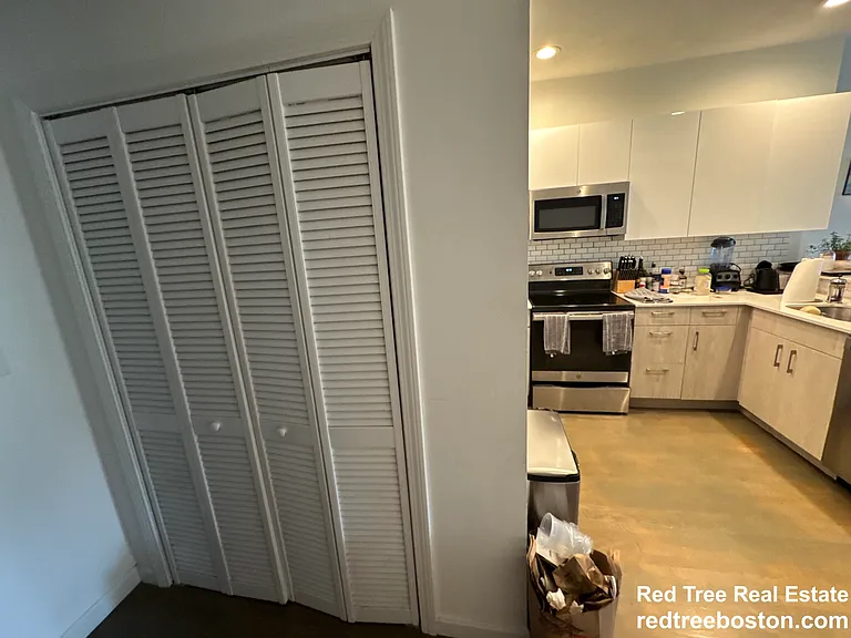 1406 Beacon St #3A — Photo 10