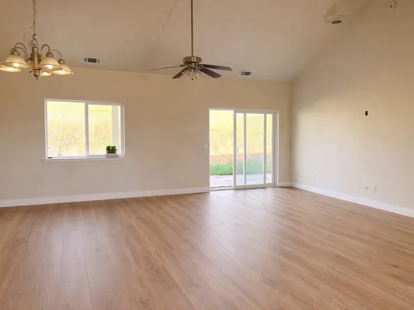 3493 Quail Hill Rd, Copperopolis, CA 95228