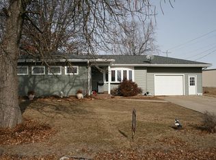 106 W Bigger St, Marceline, MO 64658