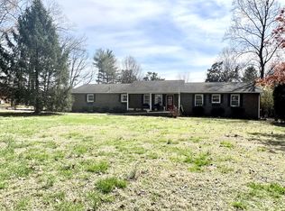 374 Woodcrest Dr, Winchester, TN 37398