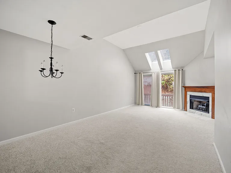 269 Miley Rd — Photo 2
