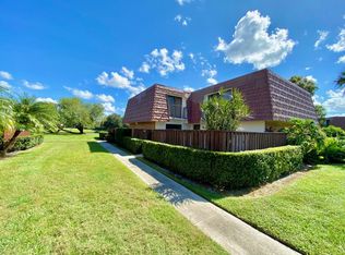 2946 SW Sunset Trace Cir, Palm City, FL 34990