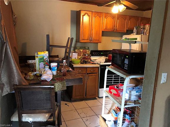 5th image of 2946 Saint Charles St