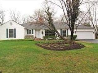 1030 Lee Rd, Northbrook, IL 60062