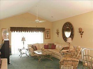 3rd image of 4835 Carnation Cir APT 205