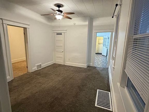 5th image of 128 W 26th St