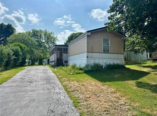 108 Vienna Rd, Newark, NY 14513