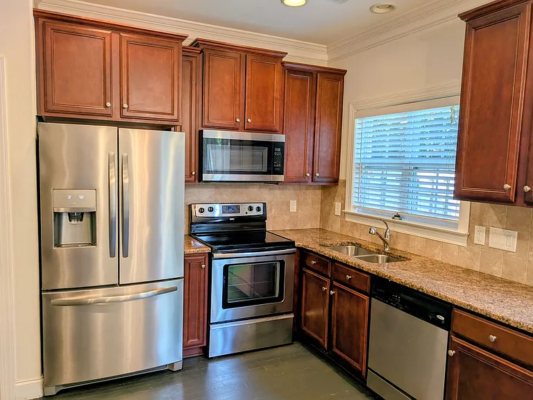4988 Wyngate Village Dr — Photo 3