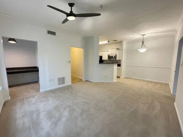 1104 Walden Park Dr, Savannah, GA 31410