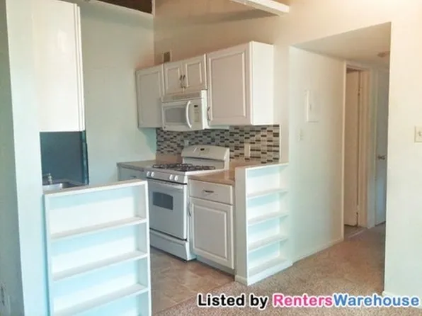 4935 Americana Dr #H, Annandale, VA 22003