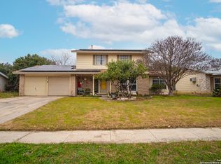5111 Guinevere Dr, San Antonio, TX 78218