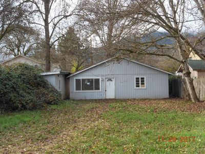 217 Broadway St, Rogue River, OR, 97537