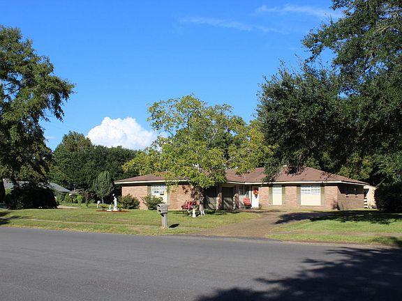 2nd image of 1112 Bristol Blvd